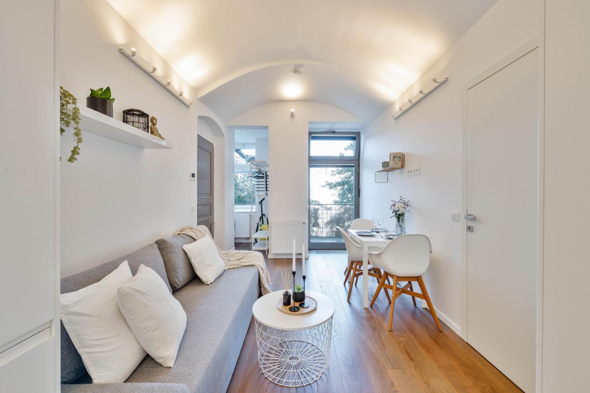 Elegant With Terrace & Bike Path Lejlighed Prag
